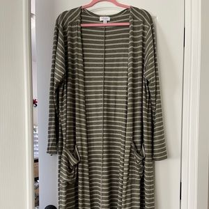 Lularoe Sarah Sweater